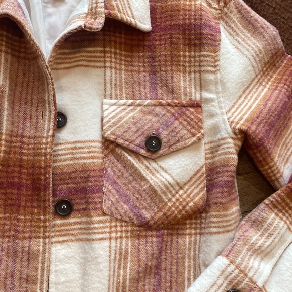 Plaid oversized Shacket/jacket button up - Picture 5 of 8
